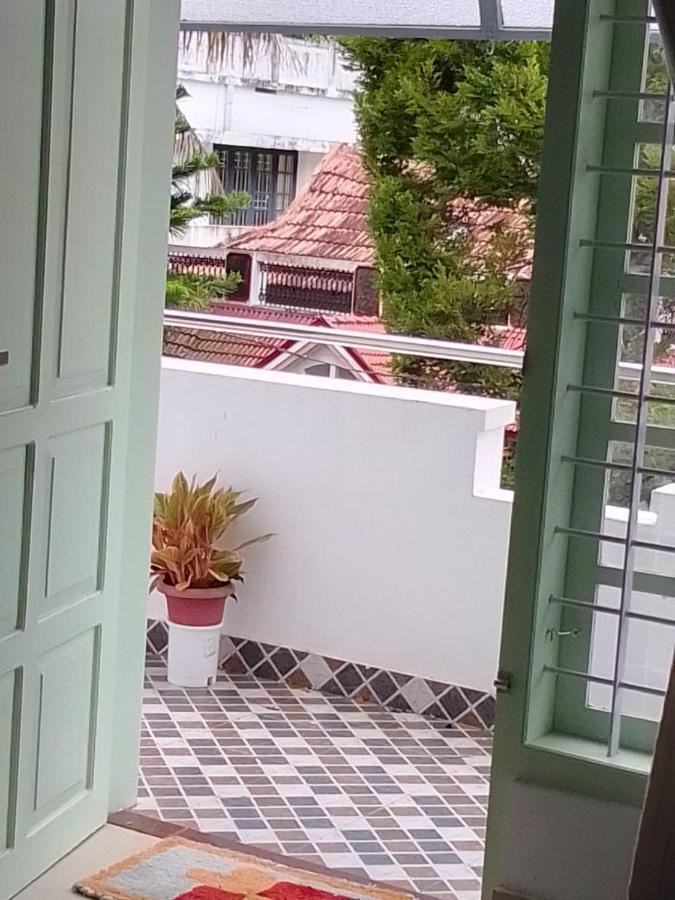 Joseys Homestay Kochi Ngoại thất bức ảnh